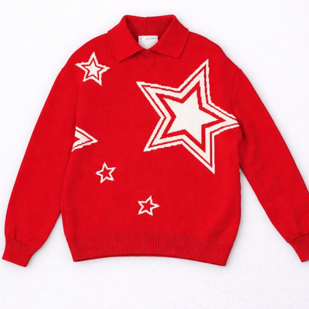 St. John Collection Vibrant Red Star Motif Knit Pullover 😍